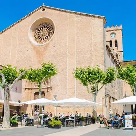 Villa Calvari, 42